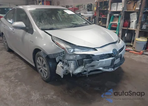 2022 Toyota Prius L из США, поврежденный, VIN JTDKAMFU4N3175560